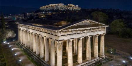 Νέος εντυπωσιακός φωτισμός στον ναό του Ηφαίστου και στο μνημείο Φιλοπάππου