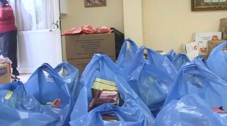 Συγκινητική η συνεισφορά του κόσμου στον «Ραδιομαραθώνιο κατά της φτώχειας» της Πειραϊκής Εκκλησίας