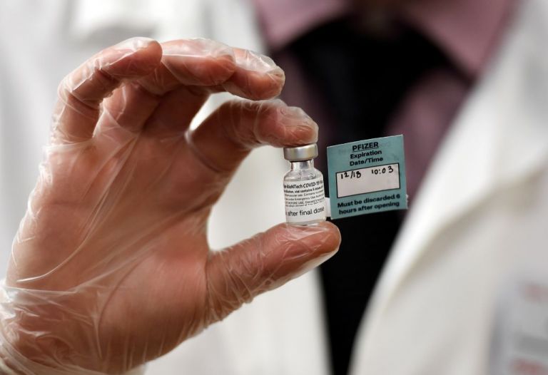 Εμβόλιο Pfizer : Σημαντικές ερωτήσεις και απαντήσεις από τον ΕΜΑ | tovima.gr