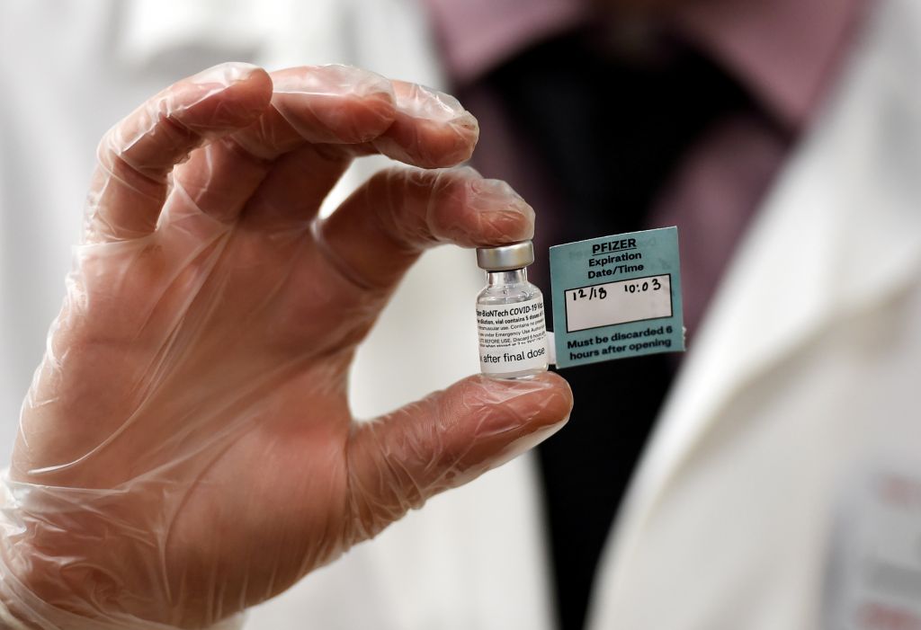 Εμβόλιο Pfizer : Σημαντικές ερωτήσεις και απαντήσεις από τον ΕΜΑ