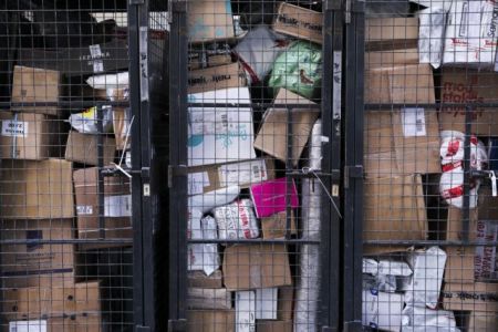 Η ΕΛΤΑ Courier σταματάει τις παραλαβές μέσα στις γιορτές