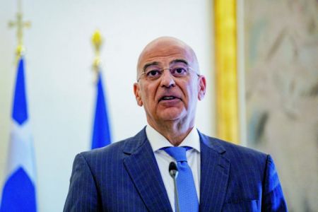 Το χριστουγεννιάτικο μήνυμα του Ν. Δένδια στο Twitter