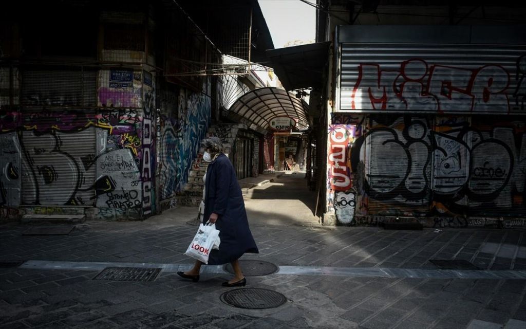 Κορωνοϊός : Σαρώνει την υγεία μας και «πνίγει» την ψυχολογία μας