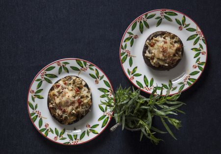 Γεμιστά μανιτάρια με λαχανικά και τυριά