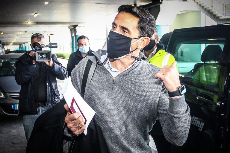 Χιμένεθ: «Θέλω να ξεκινήσω δουλειά άμεσα»