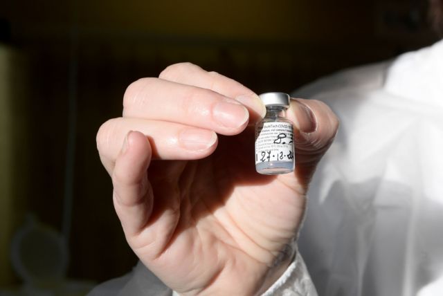 Επίτροπος Υγείας ΕΕ : Τα εμβόλια παραδόθηκαν στα μέλη – Γυρίζουμε σελίδα στην πανδημία