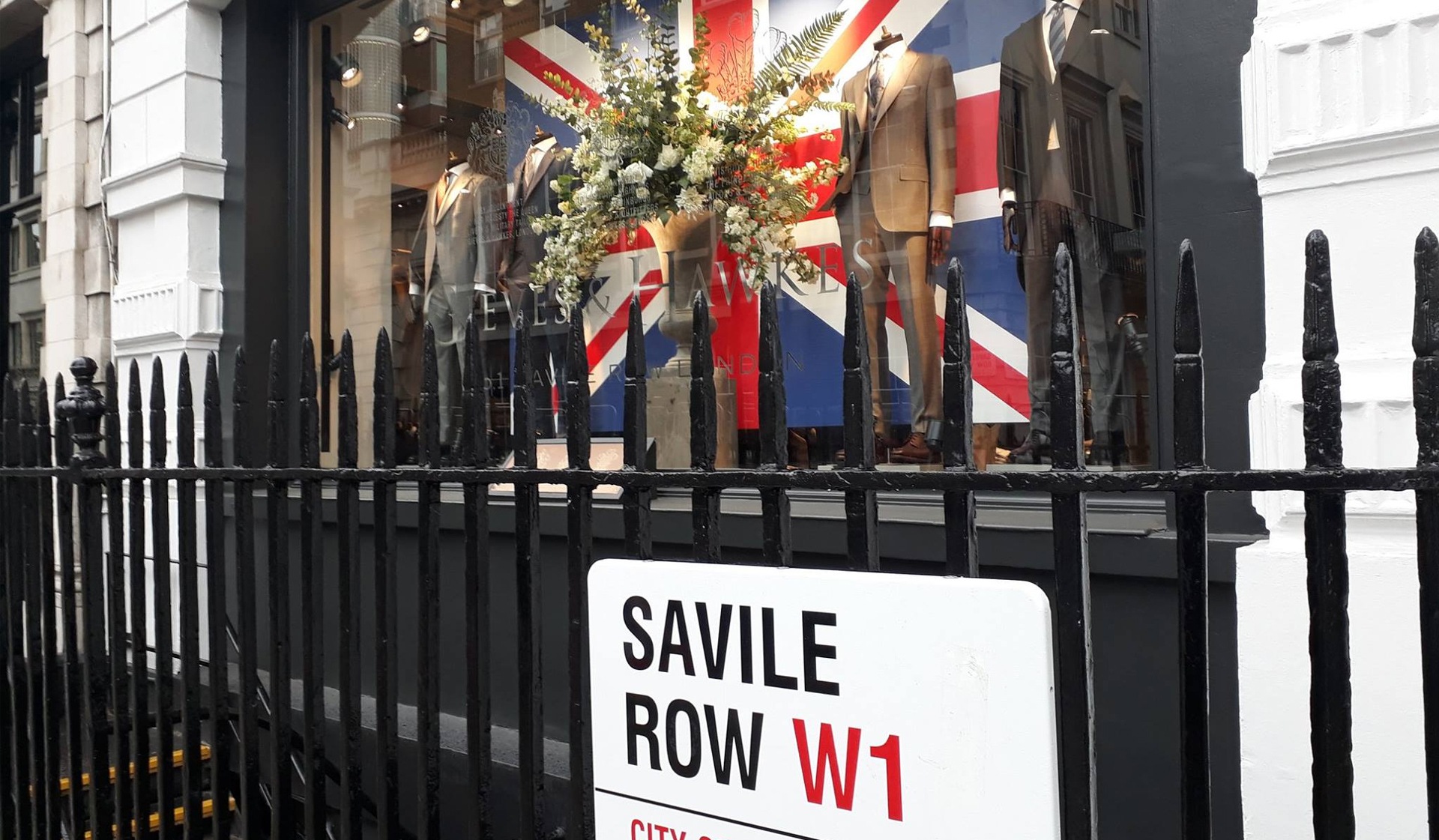 Saville Row και κλειστά members clubs… 