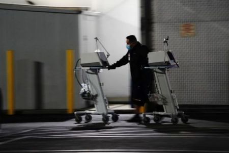 Μετάλλαξη κορωνοϊού : Δεύτερο κρούσμα στις ΗΠΑ – Ανησυχία για ενδεχόμενη διασπορά