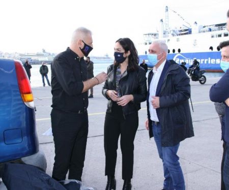 Μώραλης: Κανείς δεν πρέπει να νιώθει μόνος του, πόσο μάλλον τις γιορτινές ημέρες