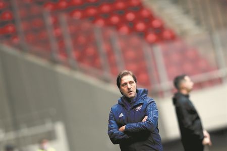 Το μανιφέστοτου Μαρτίνς καιτου Ολυμπιακού