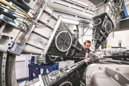 Αποκαλύπτοντας τα μυστικά της ύλης στηn Γκρενόμπλ