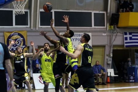 Basket League : Επιστροφή στις επιτυχίες θέλουν ΑΕΚ και Ηρακλής