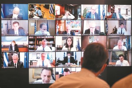 Μέσα στα επόμενα 24ωρα ο ανασχηματισμός