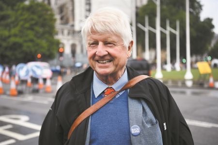 Στάνλει Τζόνσον : «Εγώ αισθάνομαι Έλληνας, θα είμαι πάντα Ευρωπαίος»