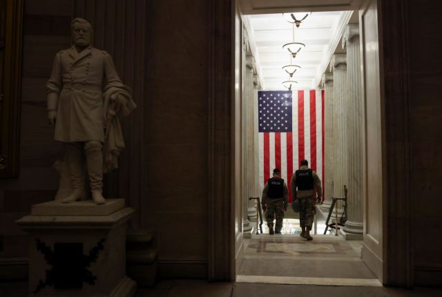Θα νικήσει τελικά η αμερικανική Δημοκρατία;