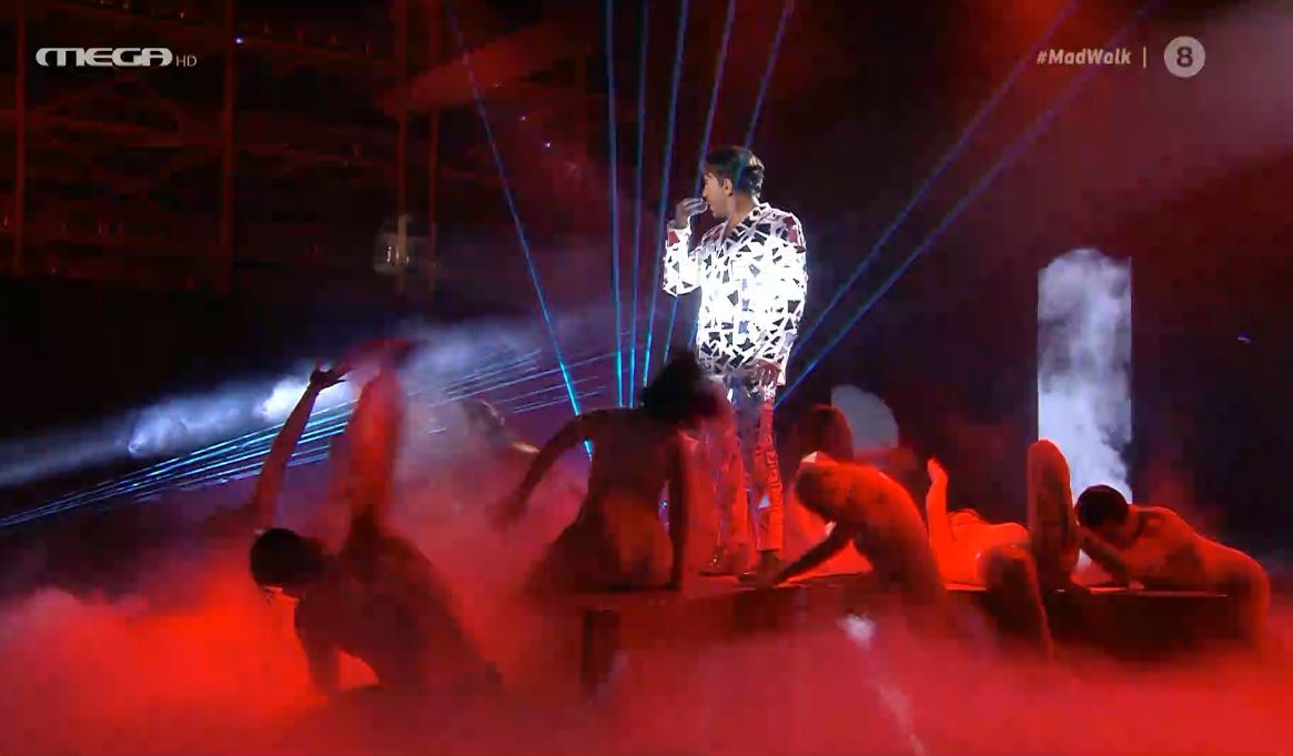 MadWalk 2020 : Ο Γιώργος Μαζωνάκης έκλεισε τη βραδιά με ένα ηχηρό μήνυμα αισιοδοξίας