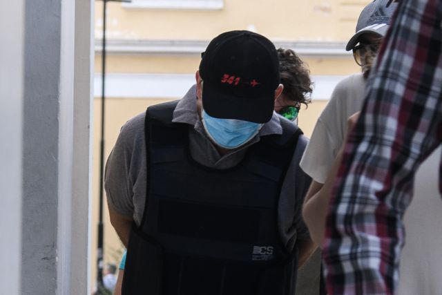 Στον ανακριτή τη Δευτέρα ο «ψευτογιατρός» για τον θάνατο 12 ασθενών