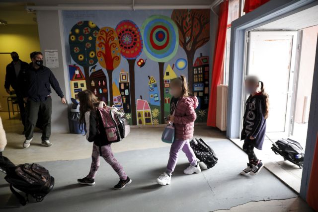 Πυρά από ΚΚΕ και ΜέΡΑ25 για μη ασφαλές άνοιγμα των σχολείων