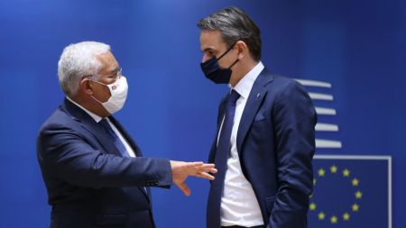 Σε εξέλιξη συνέντευξη Τύπου Μητσοτάκη – Κόστα