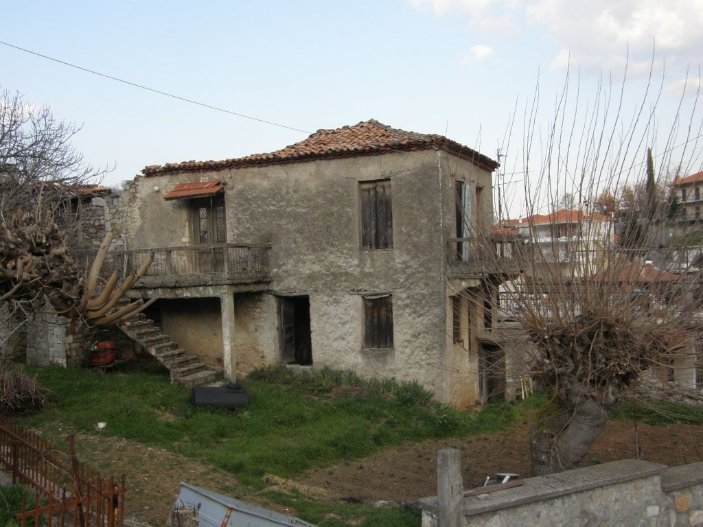 Μνημείο θα γίνει το σπίτι του Νίκου Γκάτσου στην Ασέα Αρκαδίας [Εικόνες]