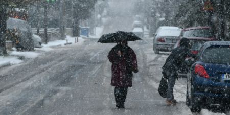 Καιρός: Ισχυρό ψύχος σε όλη τη χώρα – Χιόνια και στην Αθήνα