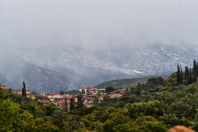 «Λέανδρος» : Επέλαση χιονιά σε Μακεδονία και Θράκη, χαλάζι στις Κυκλάδες | tovima.gr