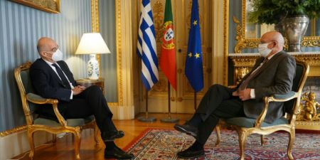 Dendias says delimitation of EEZ, continental shelf sole subject of talks with Turkey