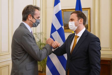 Πιστή εφαρμογή της Συμφωνίας των Πρεσπών ζήτησε από τον ΥΠΕΞ της Βόρειας Μακεδονίας ο Μητσοτάκης