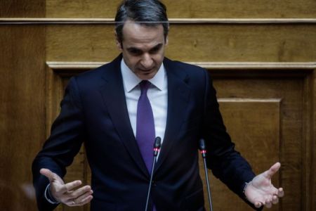 Μητσοτάκης : Χυδαία κριτική από Τσίπρα πάνω σε νεκρούς – Πυροτέχνημα η πρόταση για την πατέντα του εμβολίου