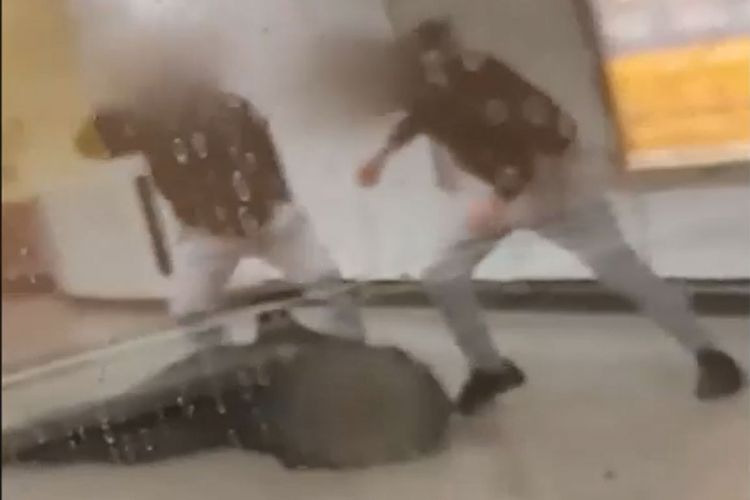 Επίθεση στο Μετρό : Ποινική δίωξη για κακούργημα στους δύο δράστες