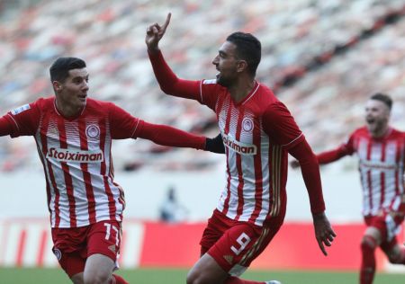 Με «κανονιά» Χασάν ο Ολυμπιακός 1-0  τον ΠΑΣ Γιάννινα