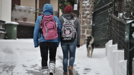 Κακοκαιρία «Λέανδρος» : Πού θα είναι κλειστά αύριο τα σχολεία