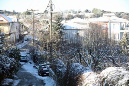 Κακοκαιρία «Λέανδρος» : Κρύο και πολικές θερμοκρασίες σε όλη τη χώρα – Ποιοι δρόμοι παραμένουν κλειστοί
