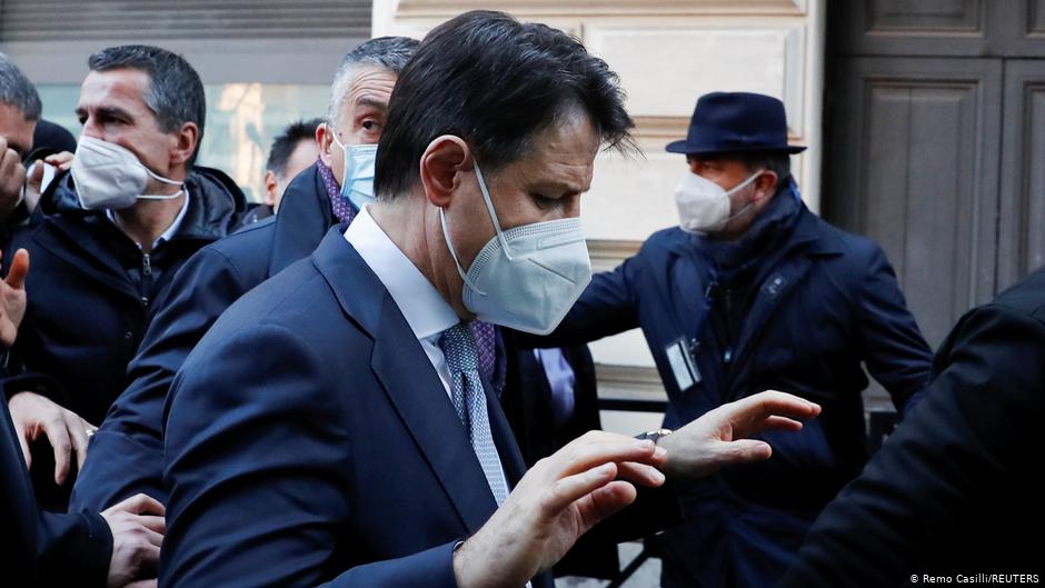 Ψήφο εμπιστοσύνης ζητά η κυβέρνηση Κόντε