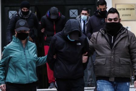 Επίθεση στο Μετρό : Στον ανακριτή οι ανήλικοι δράστες