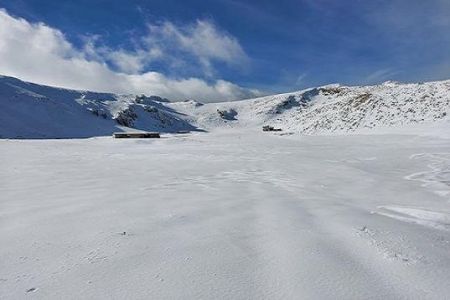 Παρνασσός όπως Ανταρκτική: Στους -28 βαθμούς η θερμοκρασία στην δολίνη Βαθύσταλου