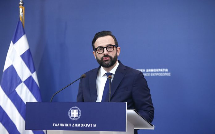H ενημέρωση του κυβερνητικού εκπροσώπου Χρήστου Ταραντίλη (live) | tovima.gr