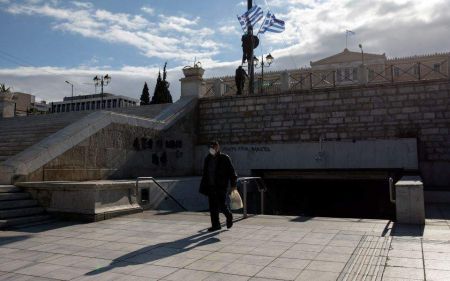 Βατόπουλος : Πιθανόν να επικρατήσει η μετάλλαξη – Δεν αποκλείω τρίτο lockdown