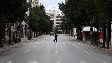 Όταν ο μεταλλαγμένος ιός σού κτυπά την πόρτα