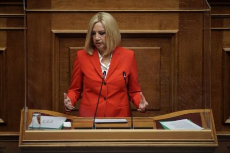 Γεννηματά : Θέλει το «lockdown – ακορντεόν» στη Βουλή