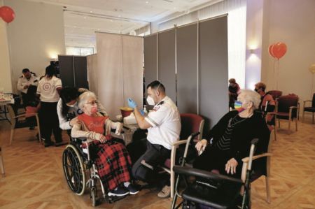 Eμβολιασμοί : Πώς τα κατάφερε το Ισραήλ – Τι μπορούμε να διδαχθούμε