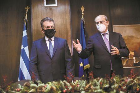 Υπουργός σε… ειδική αποστολή