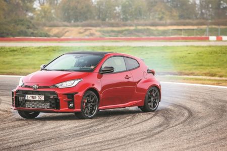 Ο αμνοσ   που έγινε λύκος