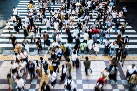 Oι λεπτές ισορροπίες επιχειρήσεων και κοινωνίας