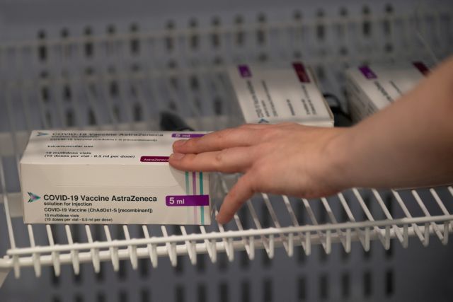 AstraZeneca : Μελέτη «ορόσημο» δείχνει ότι ο εμβολιασμός επιβραδύνει την πανδημία