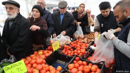 Ο Ερντογάν δεν μπορεί να ελέγξει τον πληθωρισμό