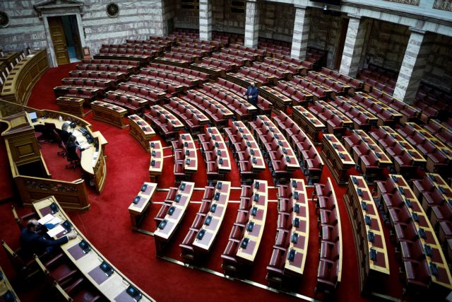 Στη Βουλή οι δικογραφίες για Καλογρίτσα -Παππά και Folli Follie