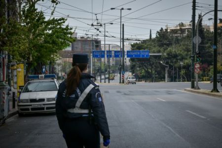 Έλληνας ερευνητής στις ΗΠΑ: «Όταν ανοίγουν πράγματα, το κοινό παίρνει το λάθος μήνυμα»