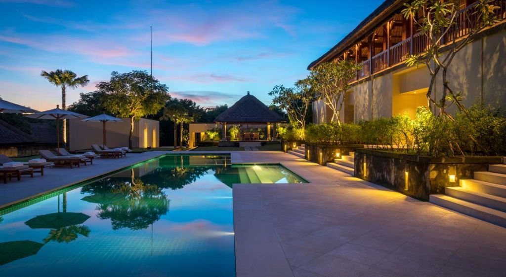 Πουκέτ: Στόχος να εμβολιαστεί το 70% των κατοίκων για να ανοίξει ο τουρισμός