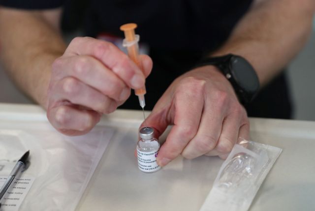 Astrazeneca : Μετά τη Γερμανία, Γαλλία και Ιταλία αναστέλλουν τη χορήγηση του εμβολίου